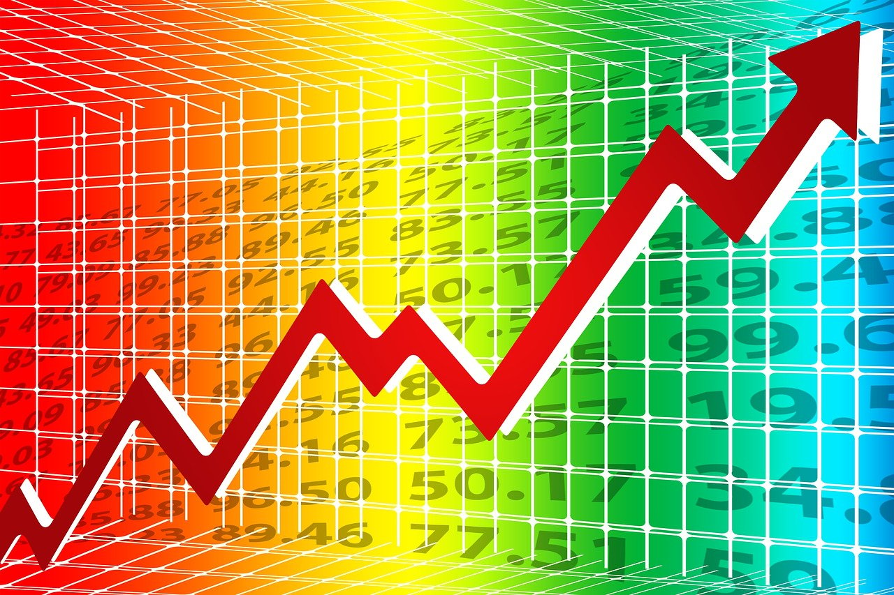 A股三大指数低开沪指跌0.52%，市场走势深度分析与展望